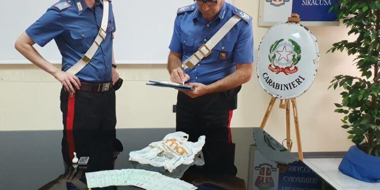 Siracusa. Trovato in possesso di cocaina, arrestato un uomo