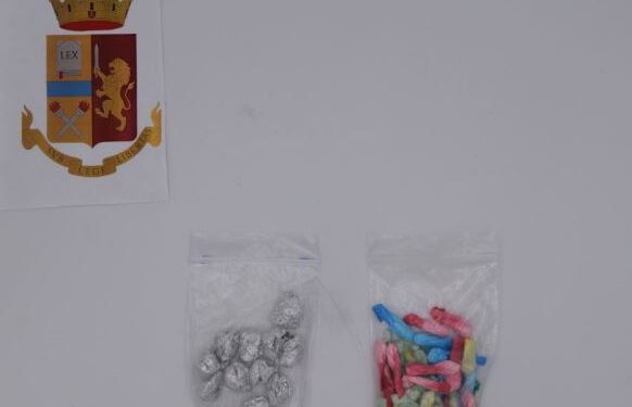 Siracusa. La Polizia arresta un uomo e sequestra delle sostanze stupefacenti