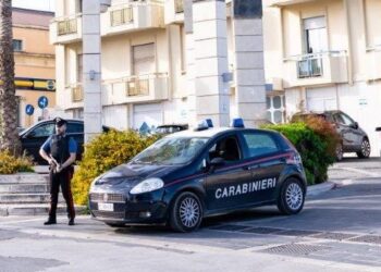 Noto. Tenta di eludere il controllo e scappa in auto: arrestato dai Carabinieri