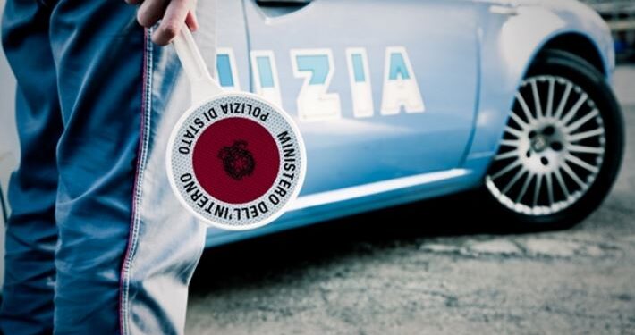 Priolo Gargallo. Ruba denaro e pacchi di sigarette in una stazione di servizio: denunciato 23enne