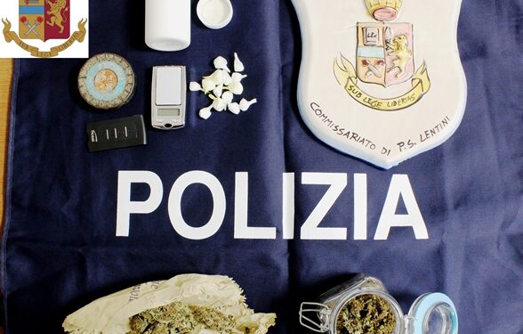 Lentini. Cocaina e marijuana in casa, arrestato un uomo