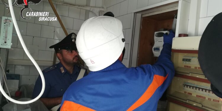 Buccheri. Furto di energia elettrica, 2 anziani deferiti dai Carabinieri