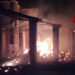 Vasto incendio nella notte in un fienile a Cassibile