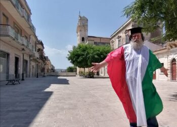 Dopo nuovi contagi Covid ritorna ad esporre nella galleria di casa l’artista canicattinese Sergio Carpinteri