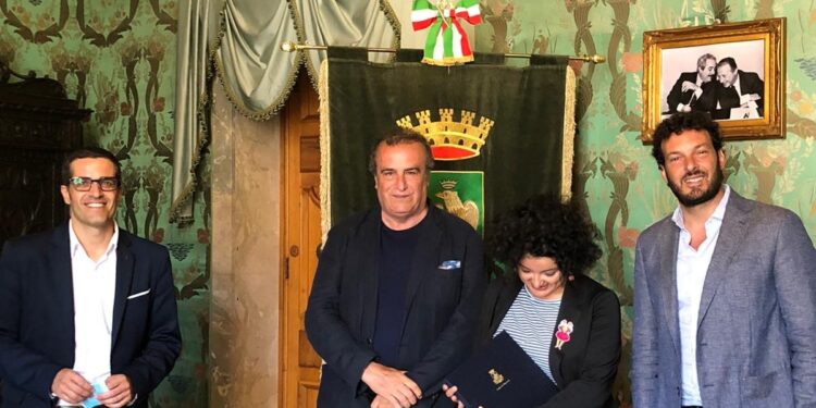 Siracusa. Il Sindaco Italia incontra la vincitrice del premio Campiello