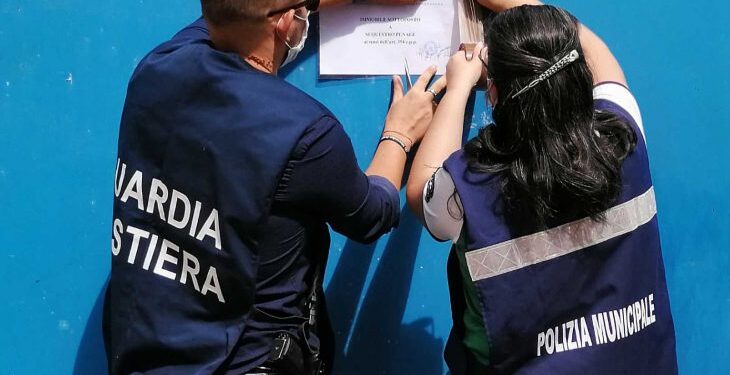 Augusta. Autolavaggio privo di autorizzazione allo scarico delle acque reflue posto sotto sequestro