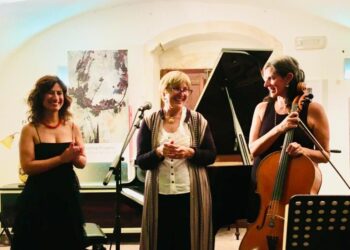 Inaugurata a Canicattini Bagni la mostra e presentato il libro fotografico di Santina Ricupero
