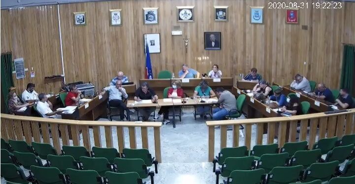 Canicattini Bagni. Il Consiglio Comunale approva i regolamenti per impianti fotovoltaici, l’imposta municipale propria e la Vas del Prg