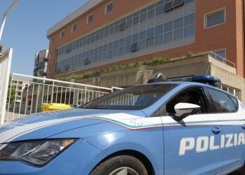 Siracusa. Si intrufolano in un cortile condominiale per rubare una bici elettrica: arrestati