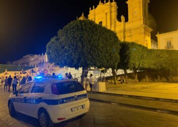 Noto. La Polizia Municipale ha deferito un uomo per minacce, resistenza e lesioni a pubblico ufficiale
