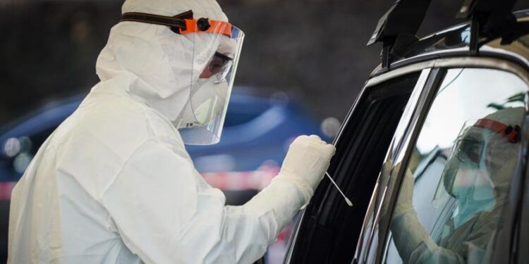 Covid-19, screening nelle scuole: al via anche a Siracusa la campagna regionale