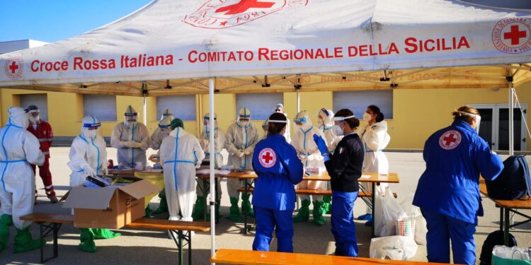 Screening Covid-19 alla popolazione scolastica: a Siracusa e Rosolini zero positivi