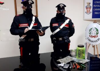 Siracusa. Nascondeva la droga nel barattolo delle proteine, arrestato dai Carabinieri