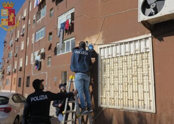 Siracusa. Operazione antidroga, rimosso sistema di videosorveglianza posto a presidio dello spaccio