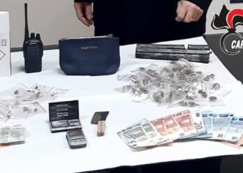 Siracusa. Crea una “dispensa” di droga per spacciare da casa