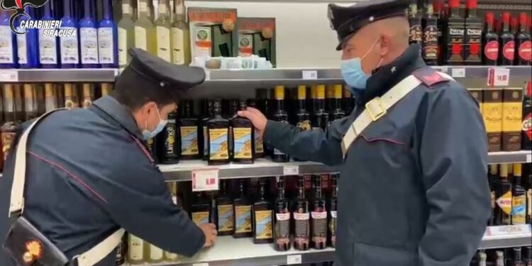 Priolo Gargallo. Ruba alcolici al supermercato, arrestato dai Carabinieri