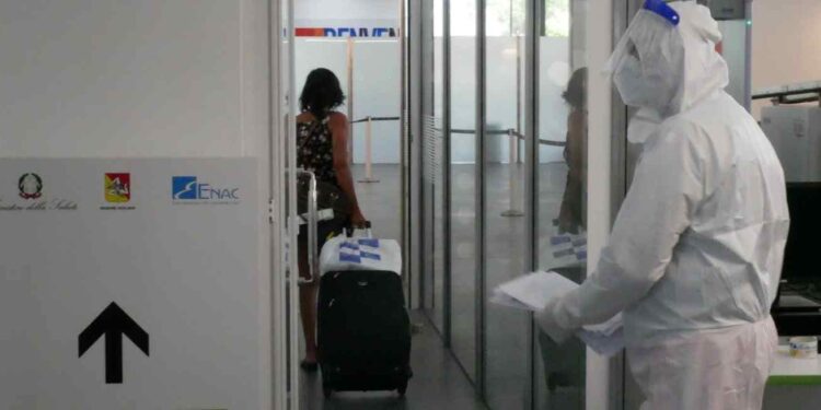 Sicilia. Covid-19, Musumeci proroga l’ordinanza: controlli sugli arrivi nell’isola