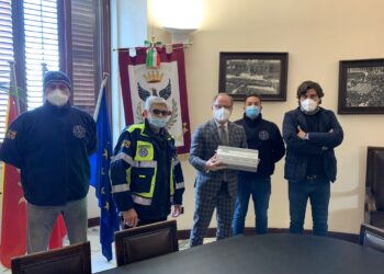 Noto. Un nuovo ponte radio per la Protezione Civile, ieri la consegna a Palazzo Ducezio