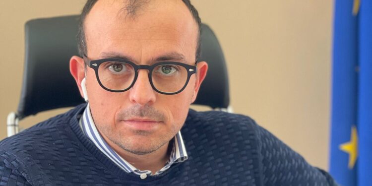 Melilli. Chiudono le scuole e le strutture sportive, istituita una task force