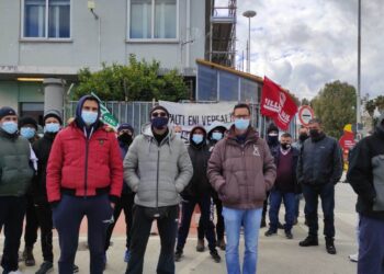 Cantiere edile Eni Versalis, nubi fittissime sui lavoratori BNG