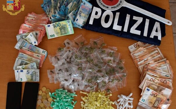 VIDEO- Siracusa. Lotta alle piazze di spaccio, installati nuovamente i cancelli rimossi