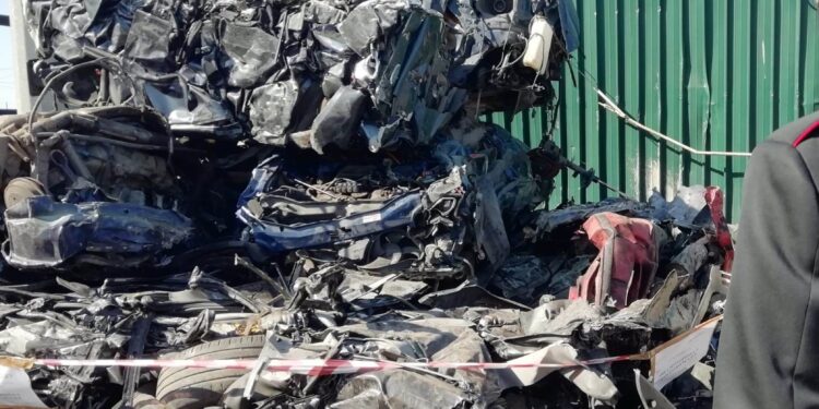 Augusta. I Carabinieri denunciano titolare di una ditta di demolizioni