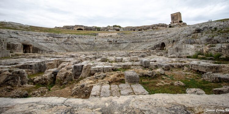 I temi del teatro classico, studiosi italiani e internazionali a confronto