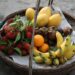 Alimentazione: i benefici della frutta di stagione e di quella tropicale