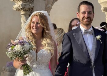 Bis di fiori d’arancio per la redazione di Siracusa Times: auguri al direttore editoriale