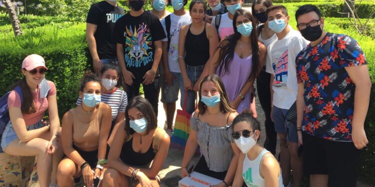 Otto studenti dell’Einaudi a Siviglia per i tre mesi estivi con progetto Erasmus+