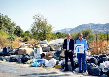 Siracusa, “Munnizza tour”. Il movimento “Civico 4” lancia l’allarme: “Drammatica situazione igienico-sanitaria”