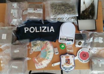 Siracusa. Scoperto un covo di stupefacente, quattro persone arrestate