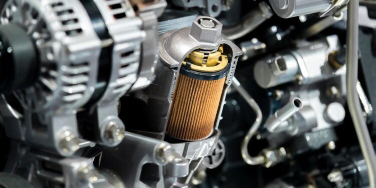 Auto, filtro dell’olio motore: tipologie e manutenzione