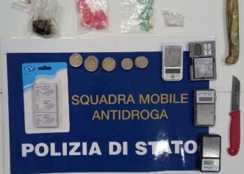 Siracusa. Controlli antidroga, arrestato un giovane nel quartiere Mazzarrona