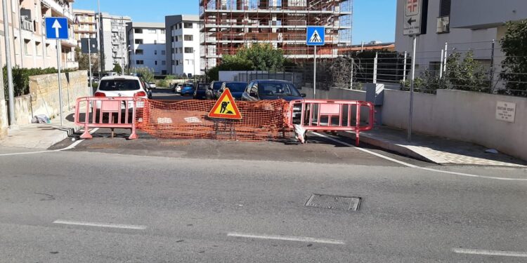 Siracusa. Vinciullo e Bisicchia: “al nuovo assessore alla Viabilità segnaliamo alcune strade chiuse al traffico da tempo”
