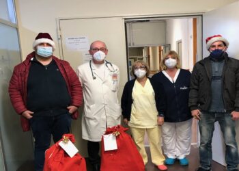 Regali di Natale per i bambini della pediatria di Lentini e di Siracusa