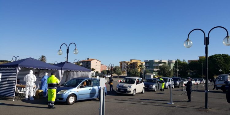 Siracusa. Hub vaccinali aperti anche oggi, l’Asp potenzia le attività di contact tracing e raddoppia i drive in
