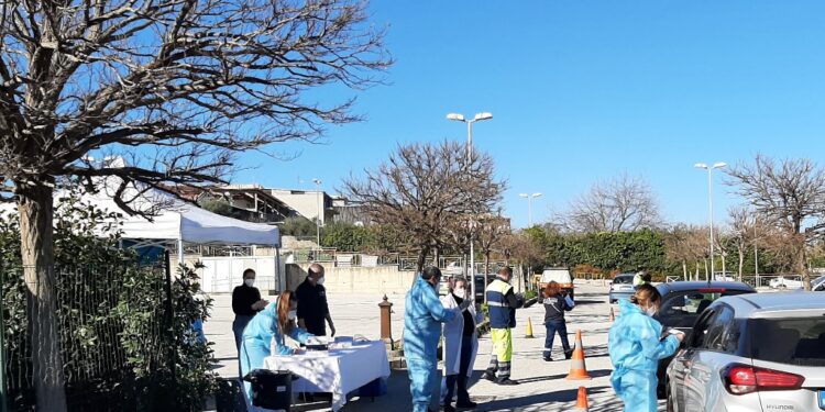 Canicattini Bagni. Covid-19, riscontrati 31 nuovi positivi ieri nel corso di uno screening pubblico