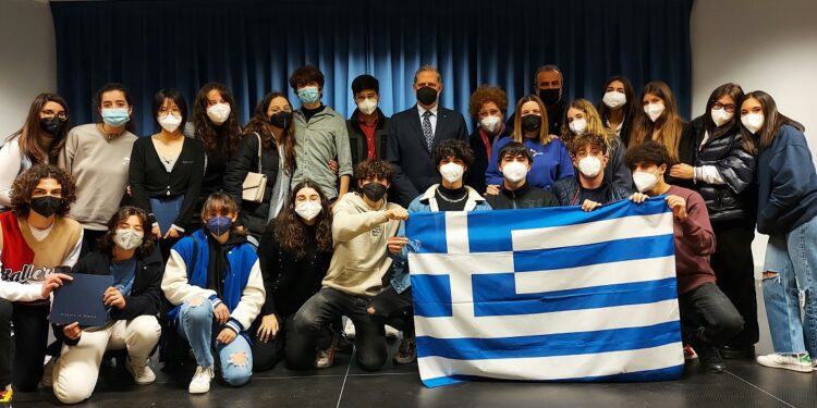 Siracusa. Al liceo “Tommaso Gargallo” la visita dell’ambasciatore della Grecia in Italia