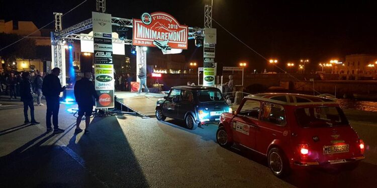 Al via il 6° Mini Maremonti, è l’ora del tramonto sul mare di Siracusa