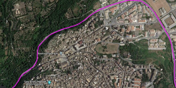 Giro d’Italia, passaggio da Palazzolo Acreide previsto per le ore 13:30, scuole chiuse martedì 10 maggio