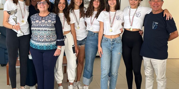 Siracusa. L’Einaudi alla finale regionale giochi studenteschi: quattro oro, due argento e un bronzo