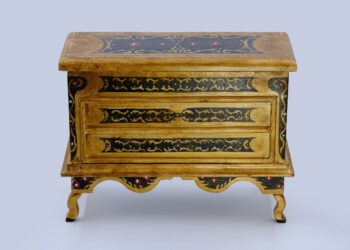 Siracusa. “Scrigni preziosi”, la mostra di Angelo Scalzo