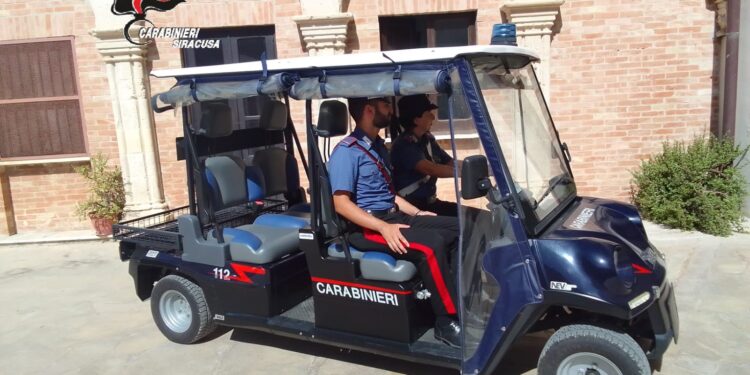 Siracusa. Assegnato alla stazione dei Carabinieri di Ortigia il quadriciclo elettrico “Melex”