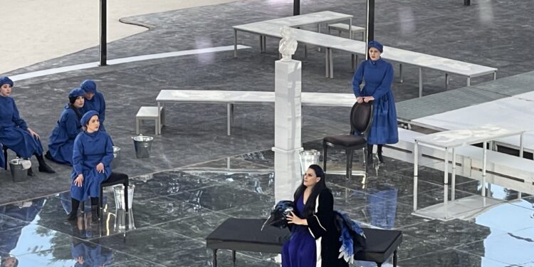 Siracusa. Applausi a scena aperta per il debutto della Medea di Euripide