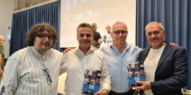 Siracusa. “100 anni da leoni”, fra emozioni ed amarcord presentato il libro del giornalista Nania
