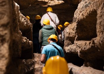 Siracusa. Alla scoperta della Catacomba di Santa Lucia “Dal Buio alla Luce”